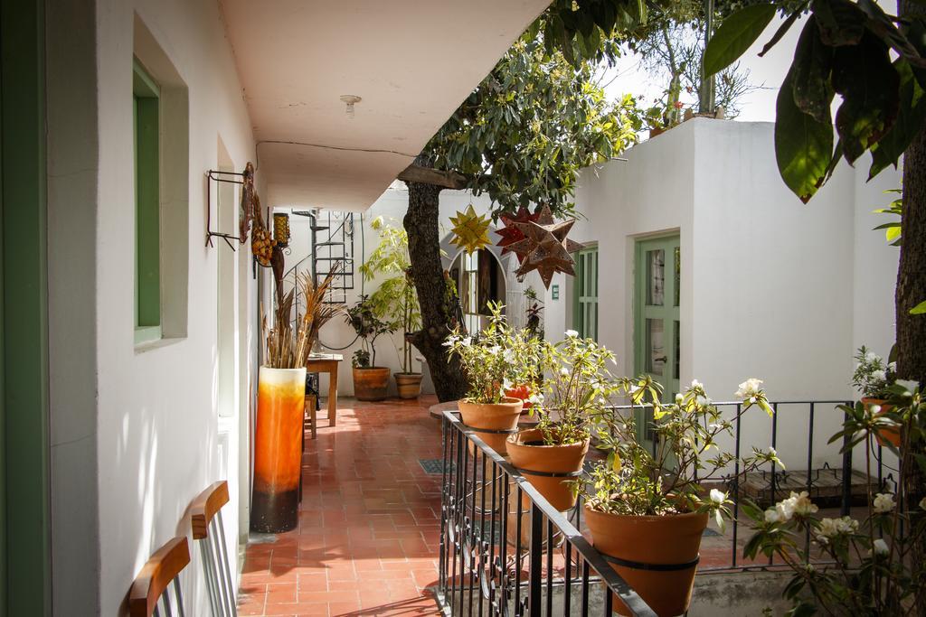Hotel Aqui Es Mexico Сан-Міґель-де-Альєнде Екстер'єр фото