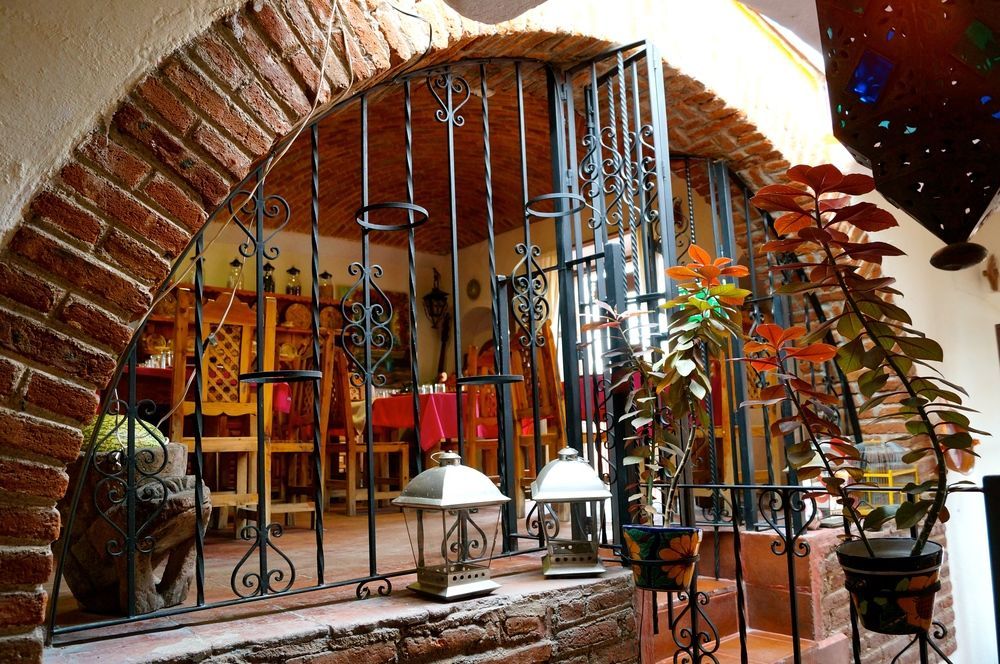 Hotel Aqui Es Mexico Сан-Міґель-де-Альєнде Екстер'єр фото